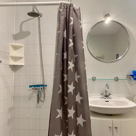 In Near The בית נופש *